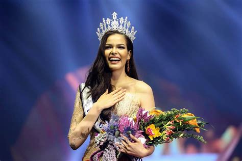 2019 Miss Universe: 태국의 아름다움과 용기가 세상을 사로잡았던 순간