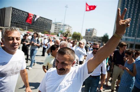 Gezi Park Protest의 심각성과 그 이후 터키 사회에 대한 지속적인 영향